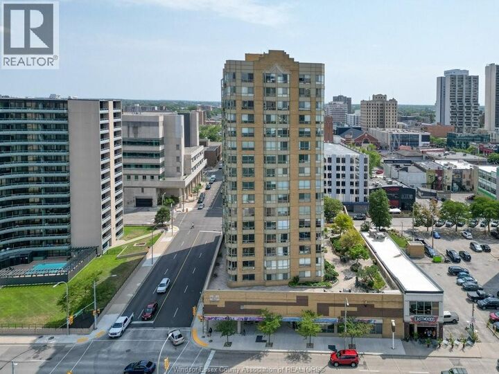 Property Photo:  75 Riverside Drive East 1204  ON N9A 7C4 