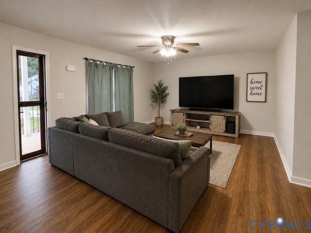 Property Photo:  117 E 4th Street  VA 23824 