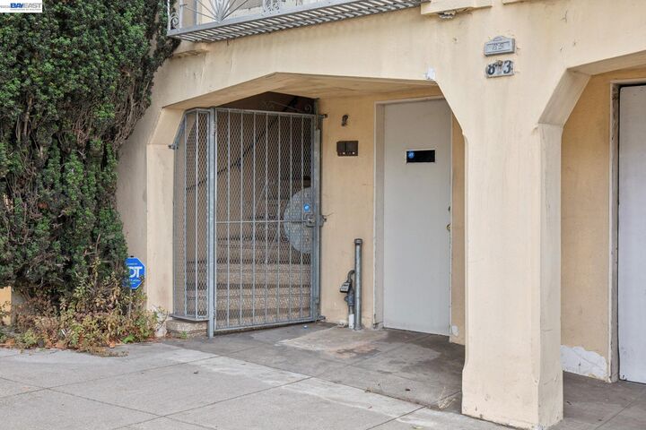 Property Photo:  83-85 Stanyan St  CA 94118 