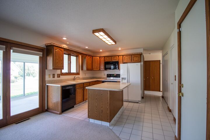 Property Photo:  4109 Vista Drive  PA 16506 