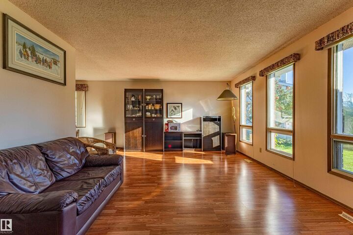 Property Photo:  8743 179 Street NW  AB T5T 0X4 