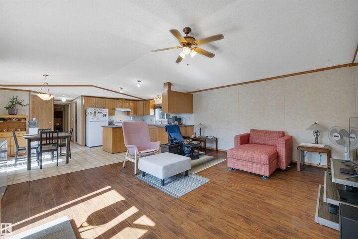 Property Photo:  17 Willow Park Estates  AB T9E 5P7 