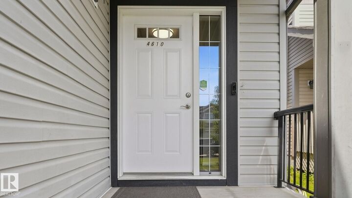 Property Photo: 4610 Westcliff Point(E) SW AB T6W 2S9