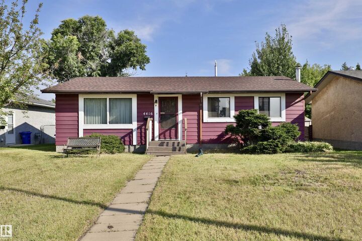 Property Photo:  4416 56 Avenue  AB T9A 2S2 