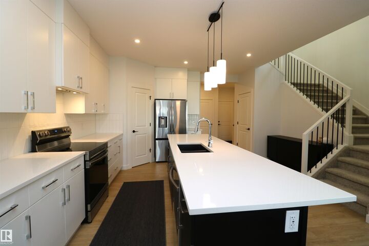 Property Photo:  51 Ashbury Crescent  AB T7X 3C6 