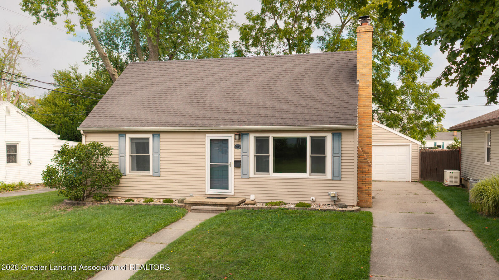 Property Photo:  1616 W Rundle Avenue  MI 48910 