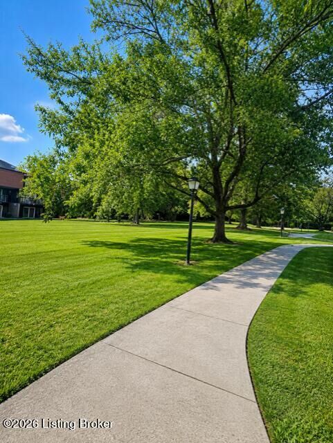 Property Photo: 3503 Lodge Ln 307 KY 40218