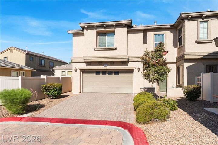 Property Photo: 5537 Punto Del Castello Court NV 89081