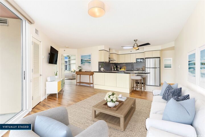 Property Photo: 801 S King Street 2109 HI 96813