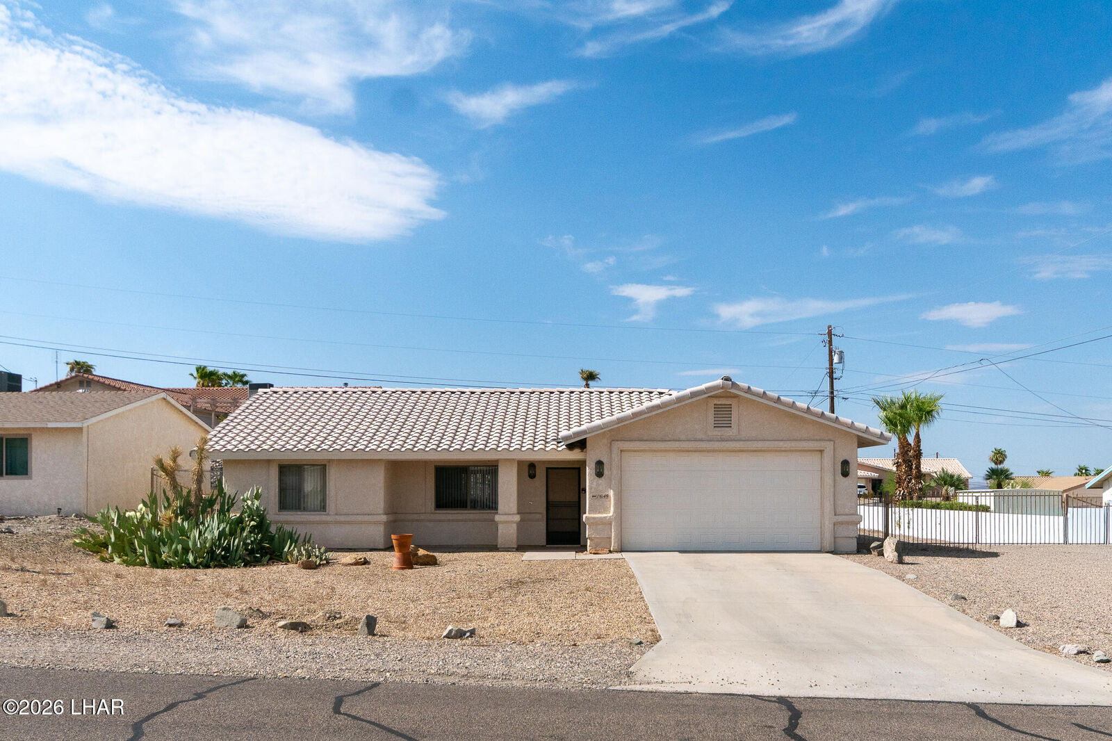 Property Photo:  1649 Avalon Ave  AZ 86404 