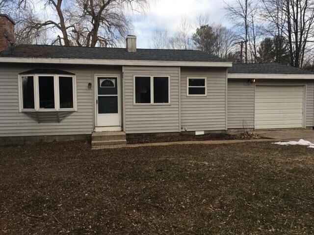 Property Photo:  1730 N Eight Mi  MI 48657 