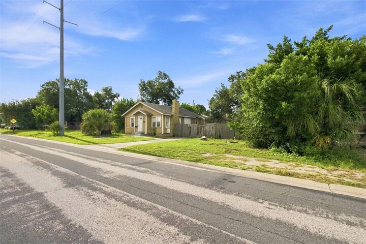 Property Photo:  2848 Emerson Avenue S  FL 33712 