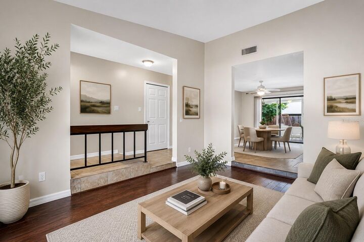 Property Photo: 300 Dublin Drive FL 32746