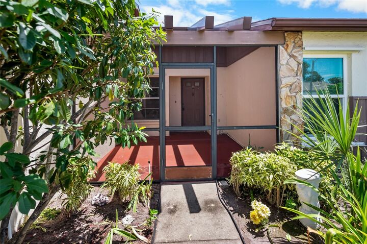 Property Photo:  658 Foxwood Boulevard 88  FL 34223 