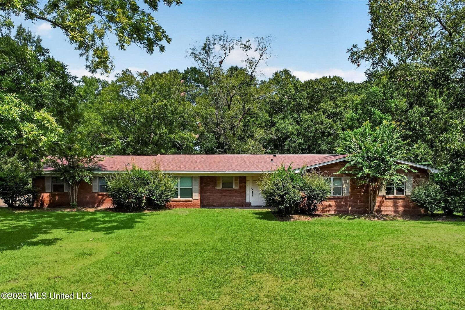 Property Photo:  109 Lincoln Avenue  MS 39421 