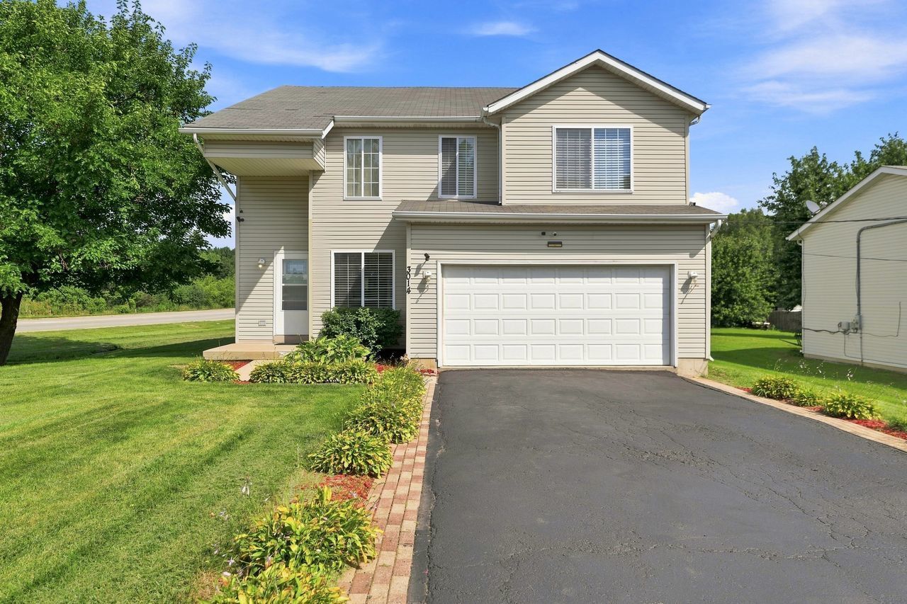 Property Photo:  3014 30th Street  IL 60099 