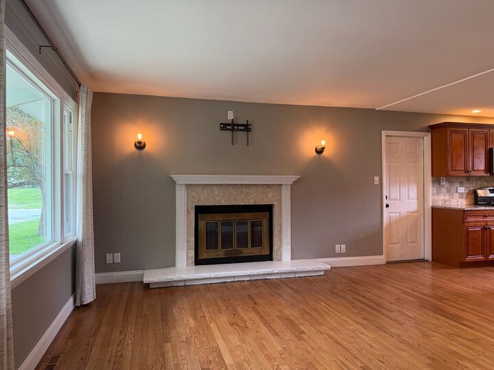 Property Photo:  5S481 Glenoban Drive  IL 60563 