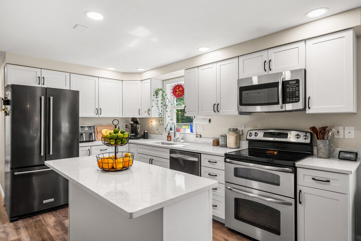 Property Photo: 156 Milton Avenue ME 04073