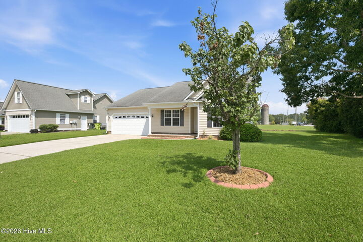 Property Photo: 100 Conner Grant Road NC 28562
