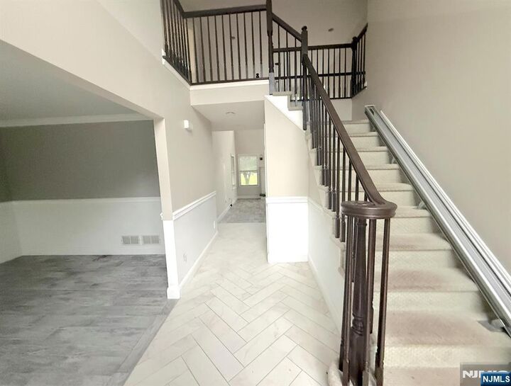 Property Photo:  33 McGuire Drive  NJ 07052 