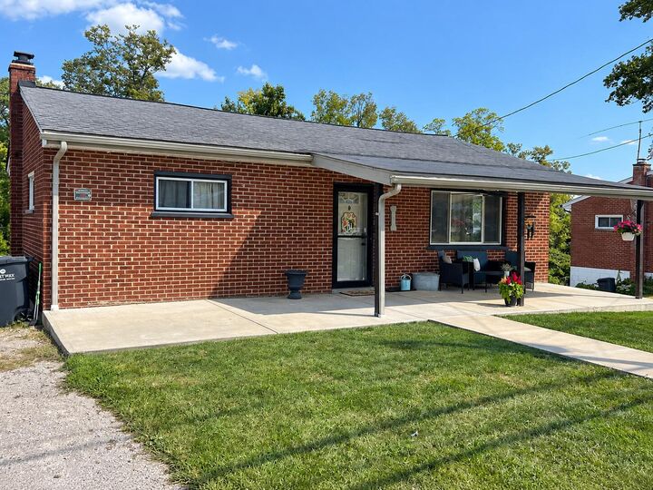 Property Photo: 284 Edwards Avenue KY 41094