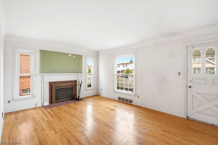 Property Photo:  11102 Park Heights Avenue  OH 44125 