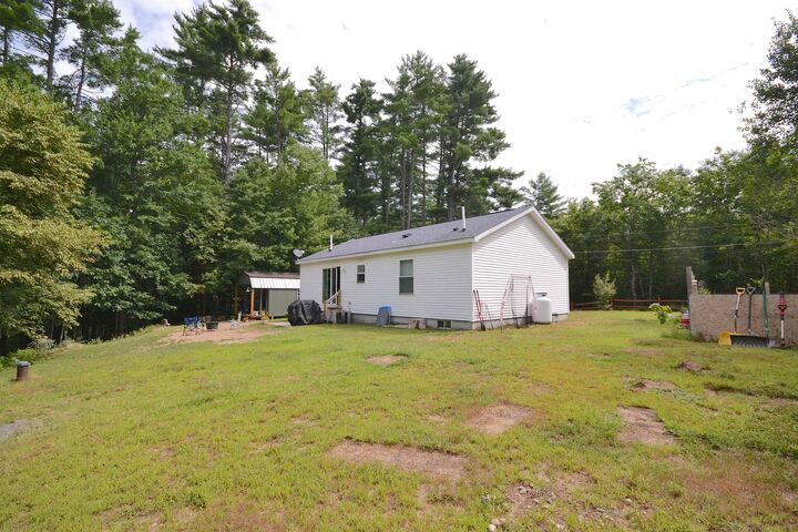 Property Photo:  115 Weona Drive  NH 03836 