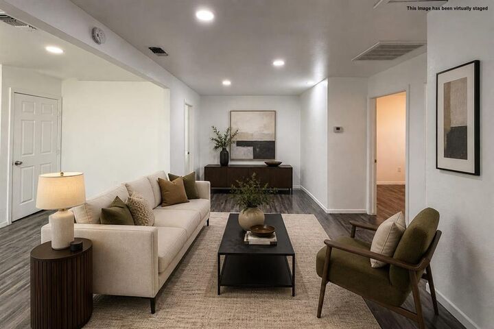 Property Photo:  2311 Vagas Street D  TX 75219 