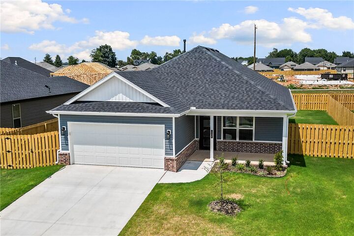 Property Photo: 1816 Bugg Street AR 72751