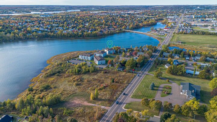 Property Photo:  18 Waterview Heights #12  PE C1A 9J5 