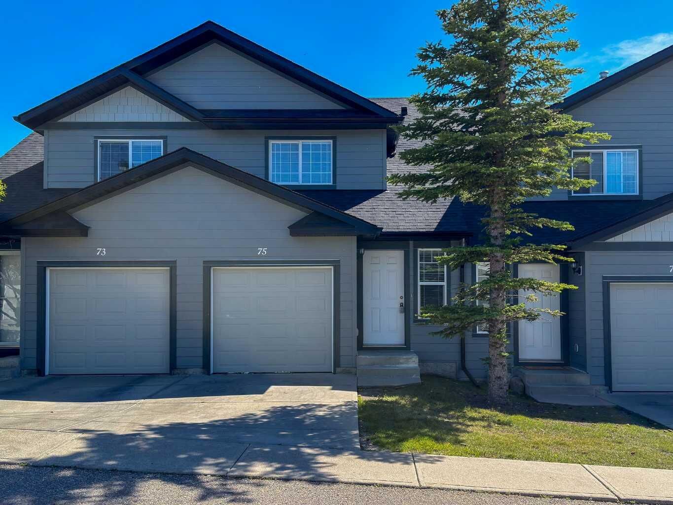 Property Photo:  75 Panatella Villas NW  AB T3K 0G6 