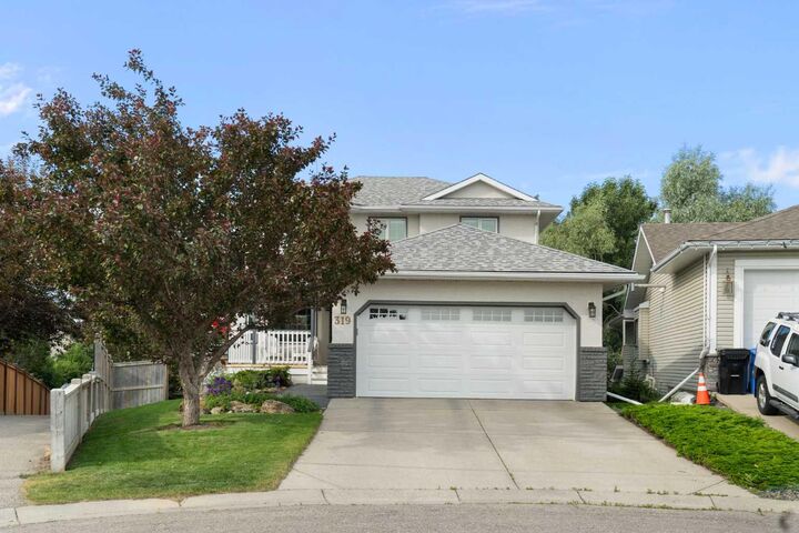 319 Hawkland Place NW — photo 1