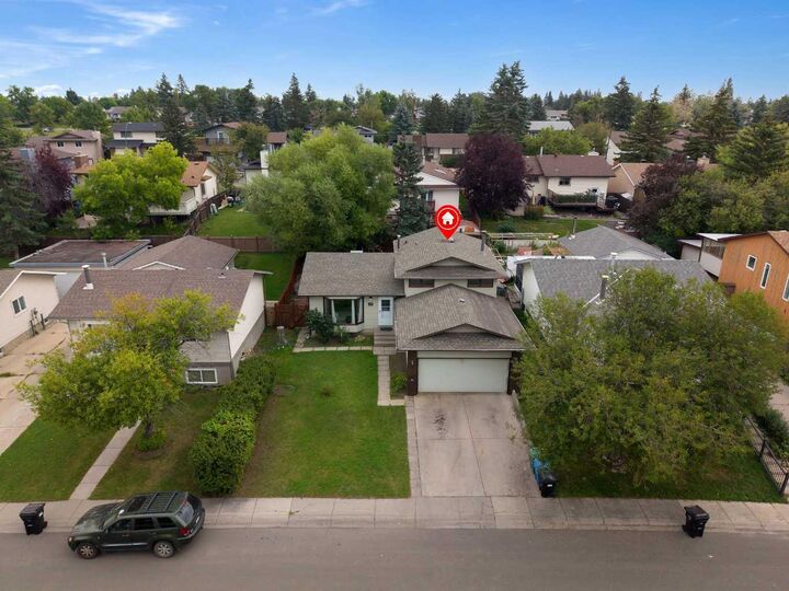 139 Whitlock Close NE — photo 1