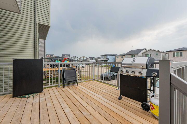 Property Photo:  235 Cornerbrook Road NE  AB T3N 2L2 