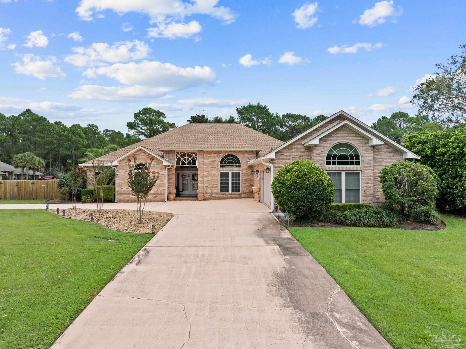 Property Photo:  2446 Knotty Pine Dr  FL 32566 