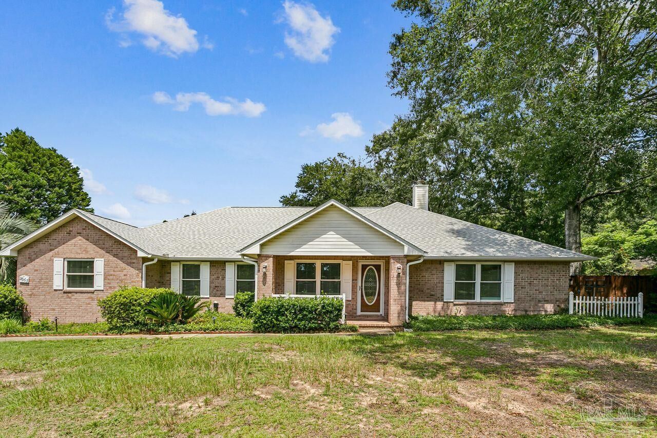 Property Photo: 5365 Morgan Ridge Dr FL 32570