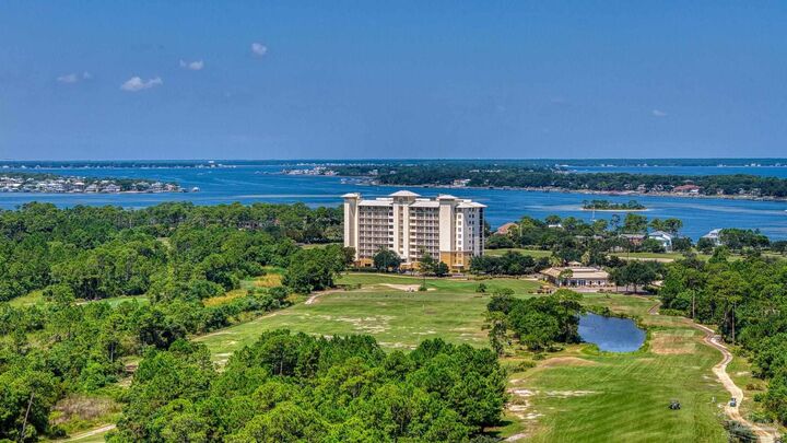 Property Photo: 645 Lost Key Dr 506 FL 32507