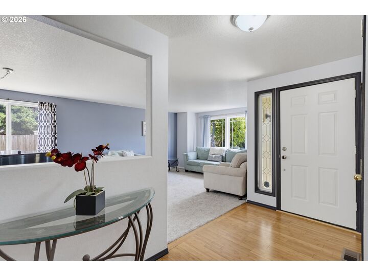 Property Photo:  307 SE 99th Ct  WA 98664 