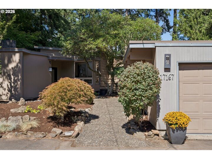 Property Photo:  17167 Cedar Rd  OR 97034 