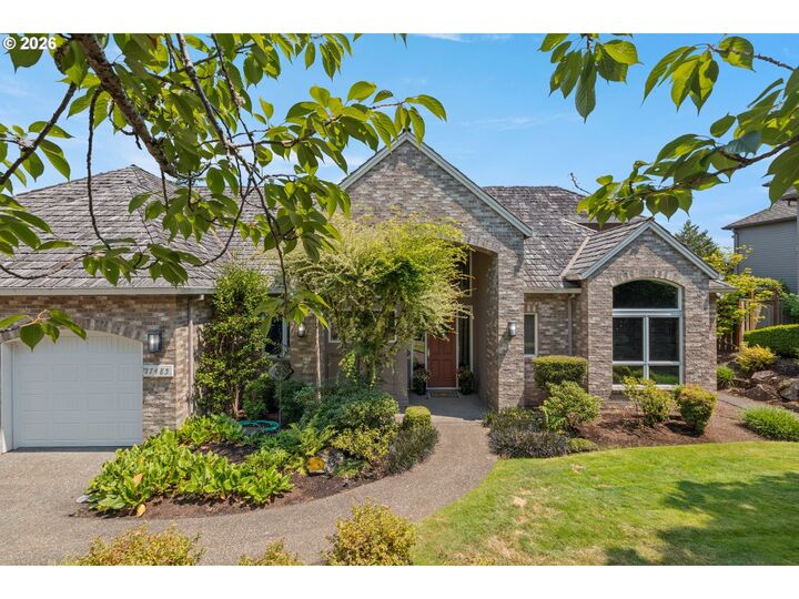 Property Photo:  17485 Brookhurst Dr  OR 97034 