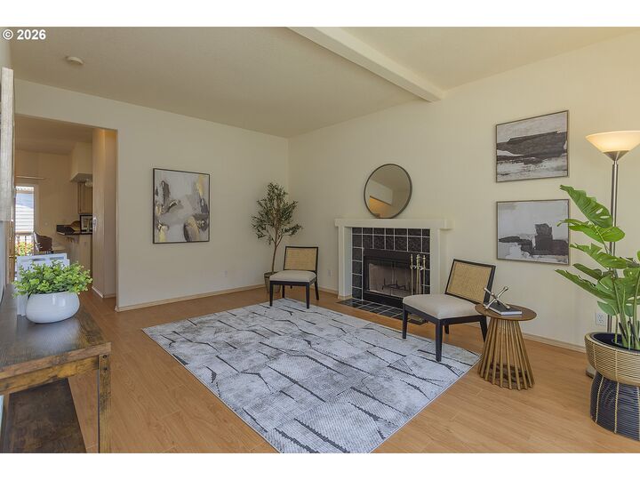 Property Photo: 11595 SE Springcrest Dr OR 97015