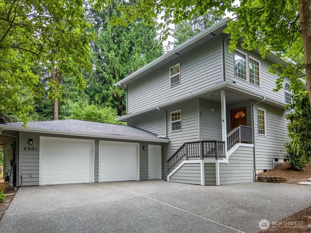 Property Photo:  4901  Fowler Avenue  WA 98203 