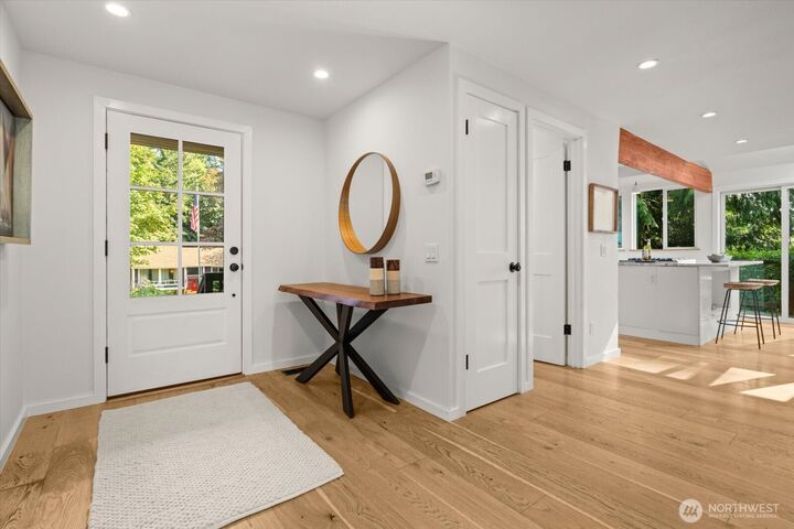 Property Photo: 7400 NE 118th Place WA 98034