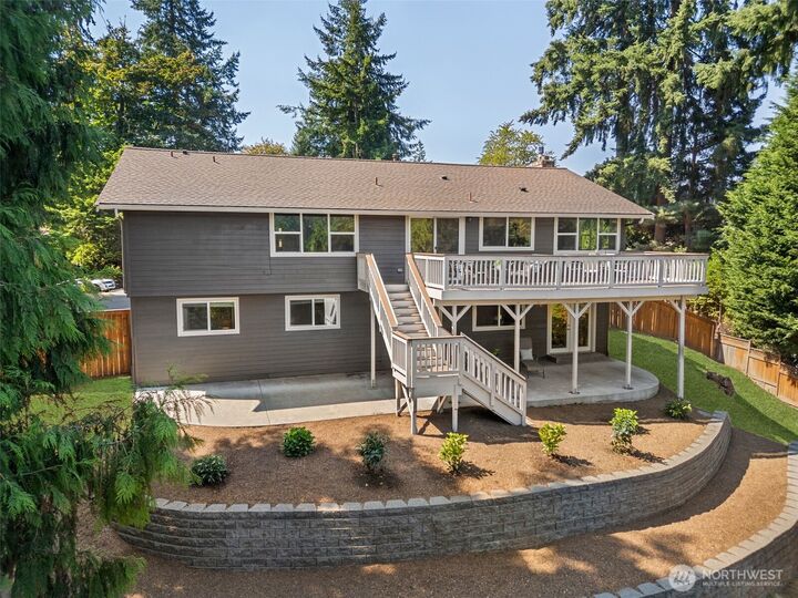 Property Photo: 1618 5th Place WA 98033