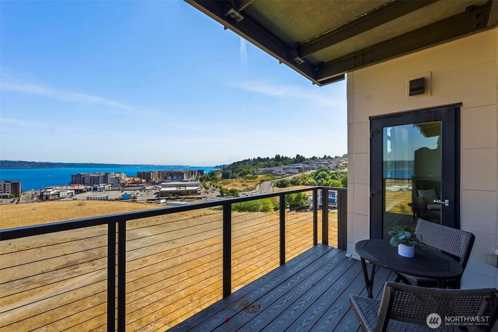 Property Photo: 5204 N Bennett 305 WA 98407