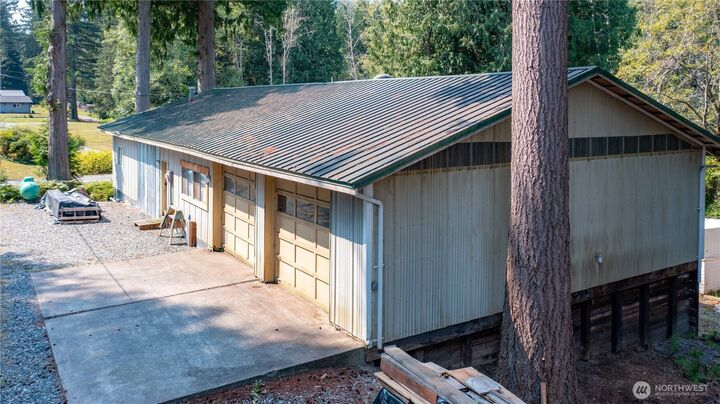 Property Photo: 3016 Camp 2 Road WA 98284