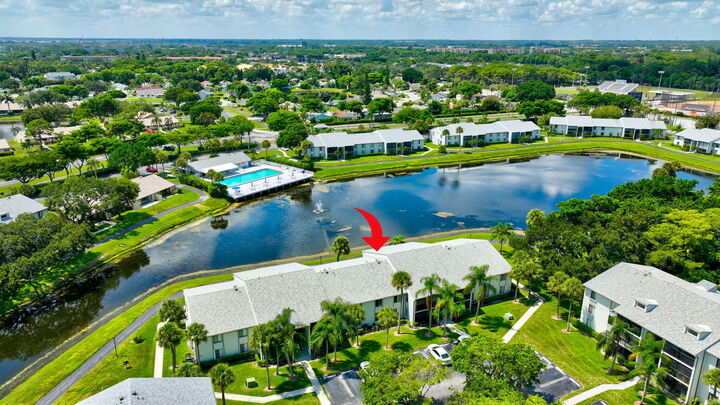 Property Photo:  1010 Green Pine Boulevard F2  FL 33409 