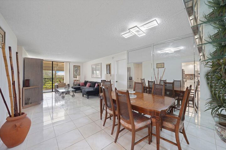 Property Photo:  1200 Saint Charles Place 509  FL 33026 
