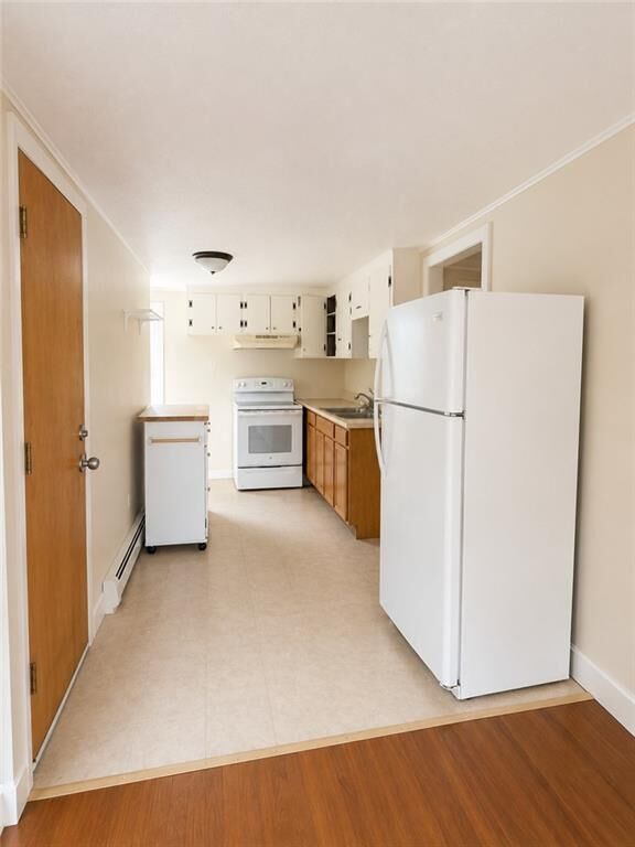 Property Photo: 1187 1187 Putnam Pike 2 R RI 02814