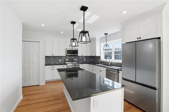 Property Photo:  6 Teresa Ann Crossing 6  RI 02893 